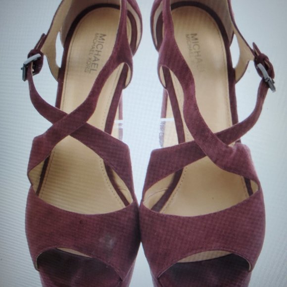 MICHAEL KORS Suede Slingback Pumps - Picture 2 of 4